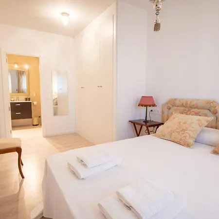 Sibssanlucar Manzanilla-piscina-terraza-bajoguia-playa-centro Sanlucar de Barrameda